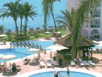 Aparthotel Marinas De Nerja Beach & Spa