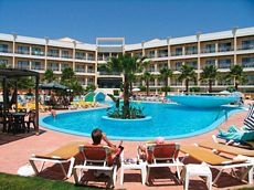 Uw zomervakantie in Hotel Baia Grande - Senior Suite, Bron: 